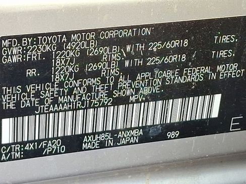Certified 2024 Toyota Venza LE image 26