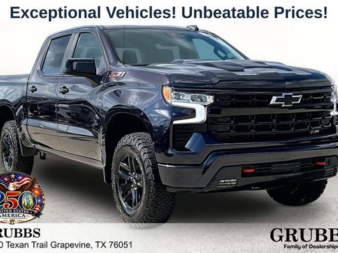 Used 2023 Chevrolet Silverado 1500 LT Trail Boss w/ Protection Package AWD/4WD image 1