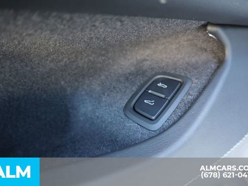 Used 2020 Chevrolet Corvette Stingray Preferred Cpe w/ 2LT Preferred Equipment Group image 16