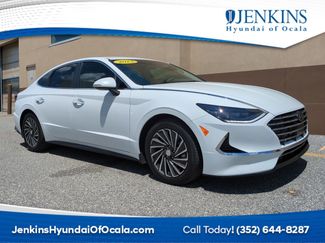 Used 2023 Hyundai Sonata SEL image 1