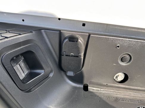 Used 2023 RAM 1500 Classic Warlock w/ Trailer Tow Group image 9