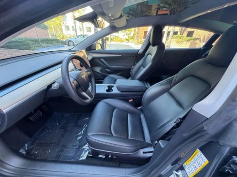 Used 2023 Tesla Model 3 Standard Range RWD image 10