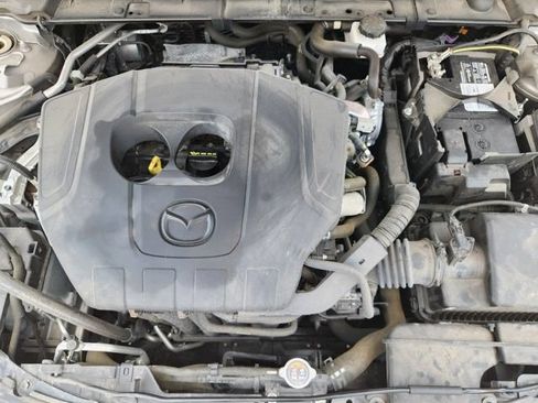 Used 2025 MAZDA MAZDA3 s FWD image 30