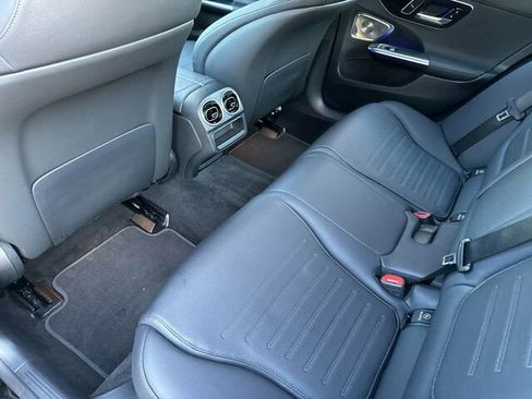 Used 2025 Mercedes-Benz C 300 Sedan image 15