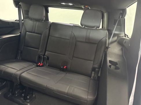 Used 2021 Chevrolet Tahoe RST AWD/4WD image 27