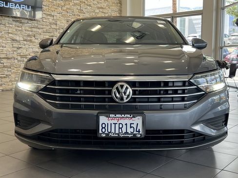 Used 2019 Volkswagen Jetta SE FWD image 8