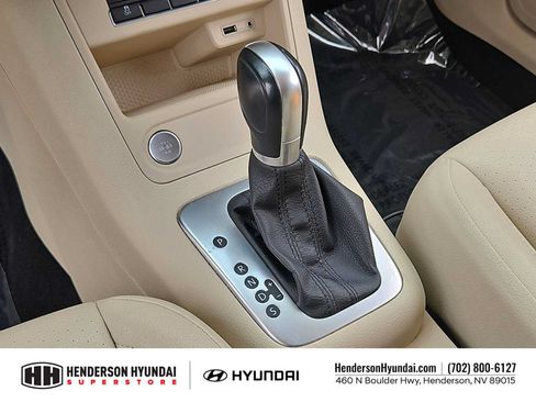 Used 2017 Volkswagen Tiguan S FWD image 31
