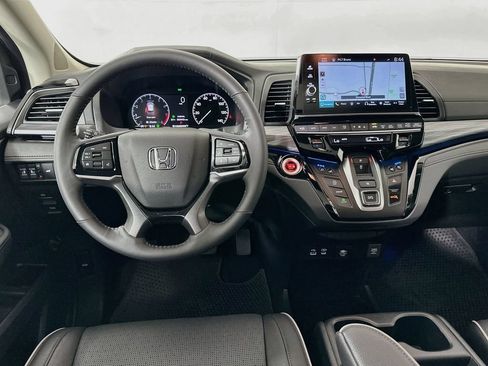 Certified 2026 Honda Odyssey Elite image 23