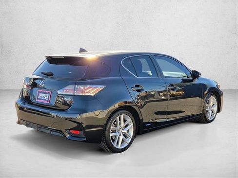 Used 2017 Lexus CT 200h image 5