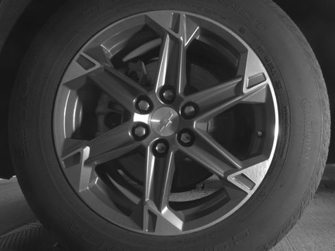 Used 2025 Chevrolet Blazer LT FWD image 12