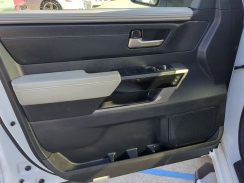 Used 2023 Toyota Tundra Limited image 13