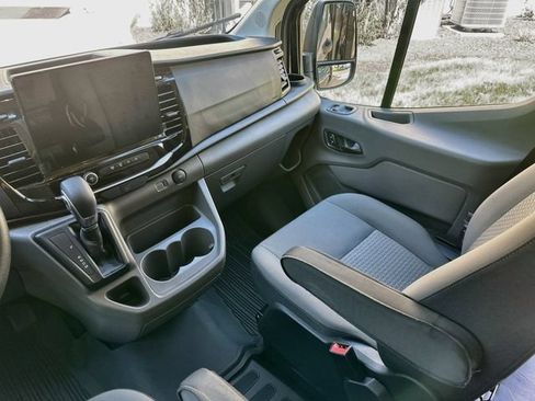 Certified 2025 Ford Transit 350 XLT AWD/4WD image 29
