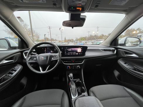 Used 2025 Buick Encore GX Preferred image 31