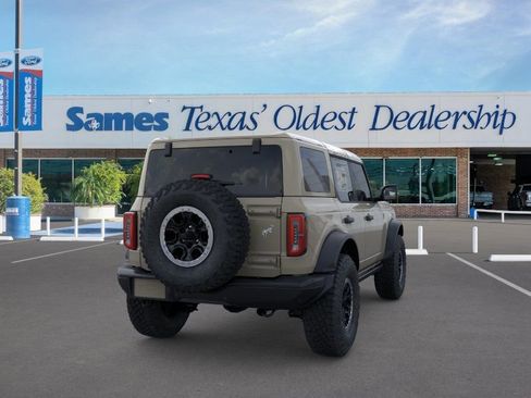 New 2025 Ford Bronco Badlands image 8