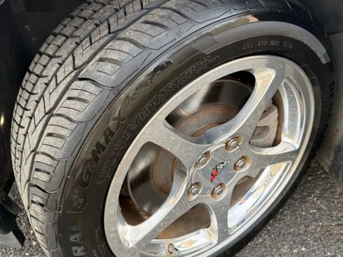 Used 2003 Chevrolet Corvette Coupe w/ Preferred Equipment Group image 36