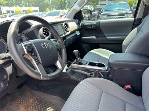 Used 2023 Toyota Tacoma SR5 RWD image 11