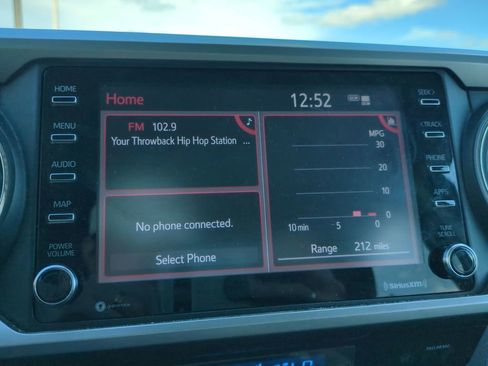 Used 2021 Toyota Tacoma SR5 image 19