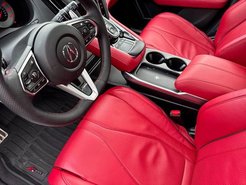 Used 2025 Acura RDX AWD w/ A-Spec & Advance Pkg image 9