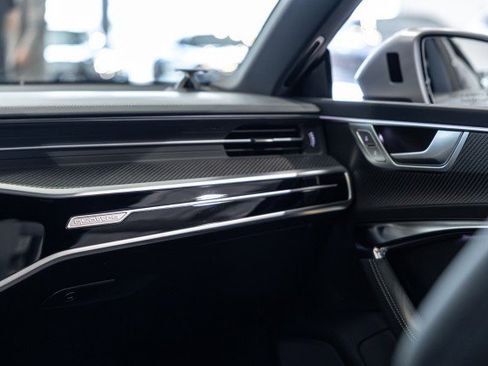 Used 2025 Audi RS 7 Performance image 47