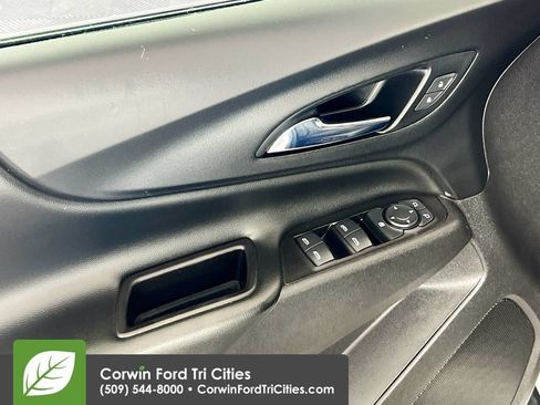 Used 2020 Chevrolet Equinox LT AWD/4WD image 12