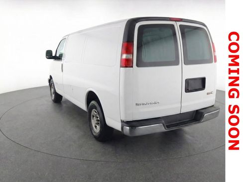 Used 2019 GMC Savana 2500 image 4