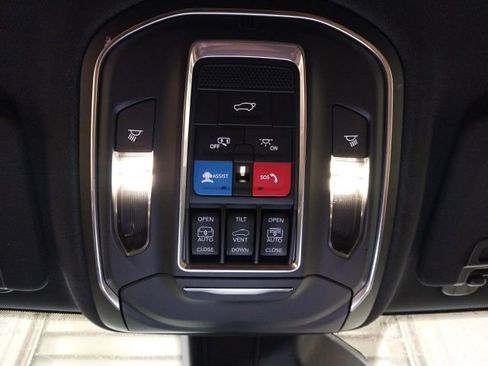 New 2025 Jeep Grand Cherokee Summit image 20