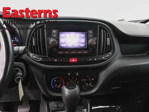 Used 2021 RAM ProMaster City Tradesman SLT FWD image 12
