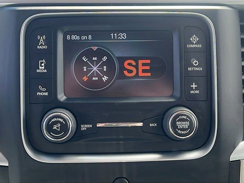 Used 2016 RAM 1500 Classic SLT image 27