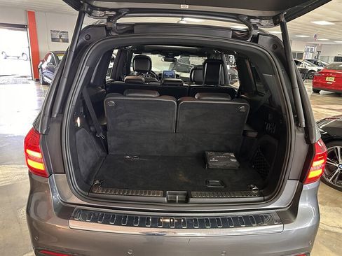 Used 2019 Mercedes-Benz GLS 550 4MATIC w/ Driver Assistance Package image 21