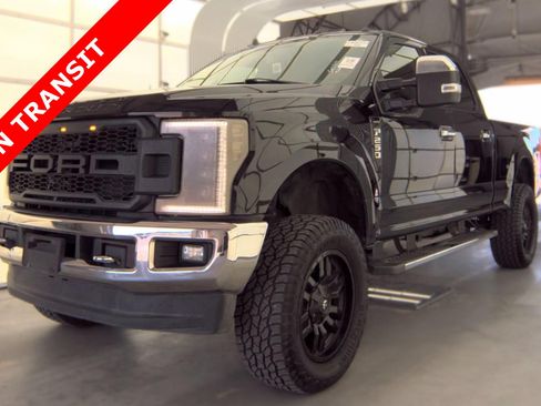 Used 2019 Ford F250 Lariat w/ Chrome Package AWD/4WD image 1