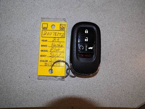 Used 2024 Honda Pilot Touring image 37