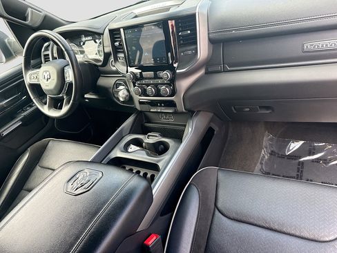 Used 2024 RAM 1500 Laramie RWD image 33