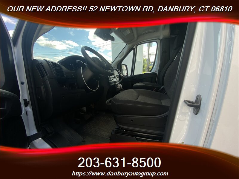 Used 2025 RAM ProMaster 2500 w/ U-Haul Equipment Group FWD image 15