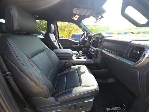 Used 2024 Ford F150 Lariat w/ FX4 Off-Road Package image 7