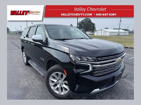 Used 2024 Chevrolet Tahoe Premier AWD/4WD image 1