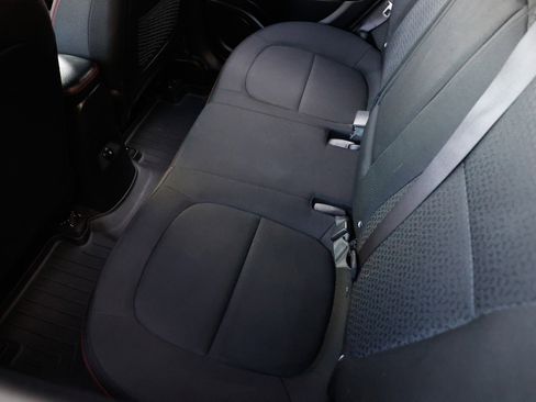 Used 2018 Kia Soul + image 13