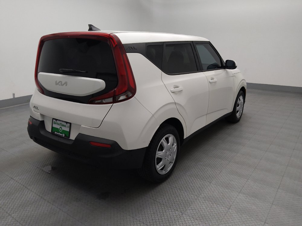Used 2022 Kia Soul LX FWD image 9