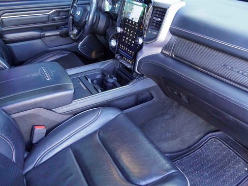 Used 2020 RAM 1500 Limited image 10