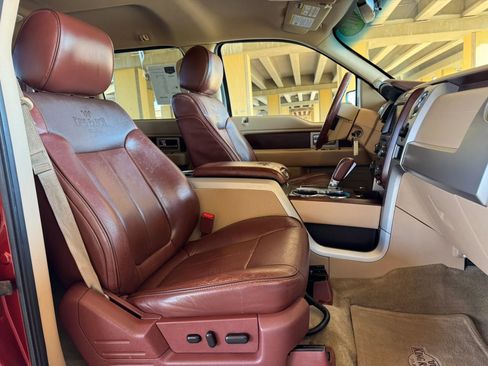 Used 2014 Ford F150 King Ranch w/ Off-Road Package image 28