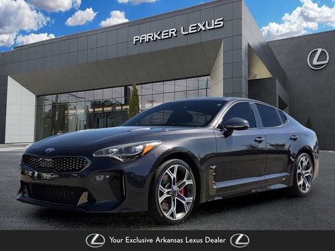 Used 2019 Kia Stinger GT1 RWD image 1
