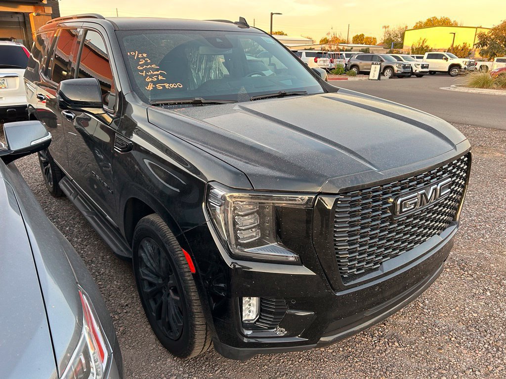 Used 2023 GMC Yukon Denali w/ Max Trailering Package AWD/4WD image 3