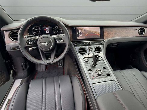 Certified 2025 Bentley Continental GT Mulliner image 4