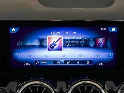 Certified 2023 Mercedes-Benz GLA 250 image 21