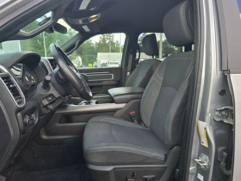 Used 2021 RAM 2500 Big Horn w/ Level B Equipment Group AWD/4WD image 29