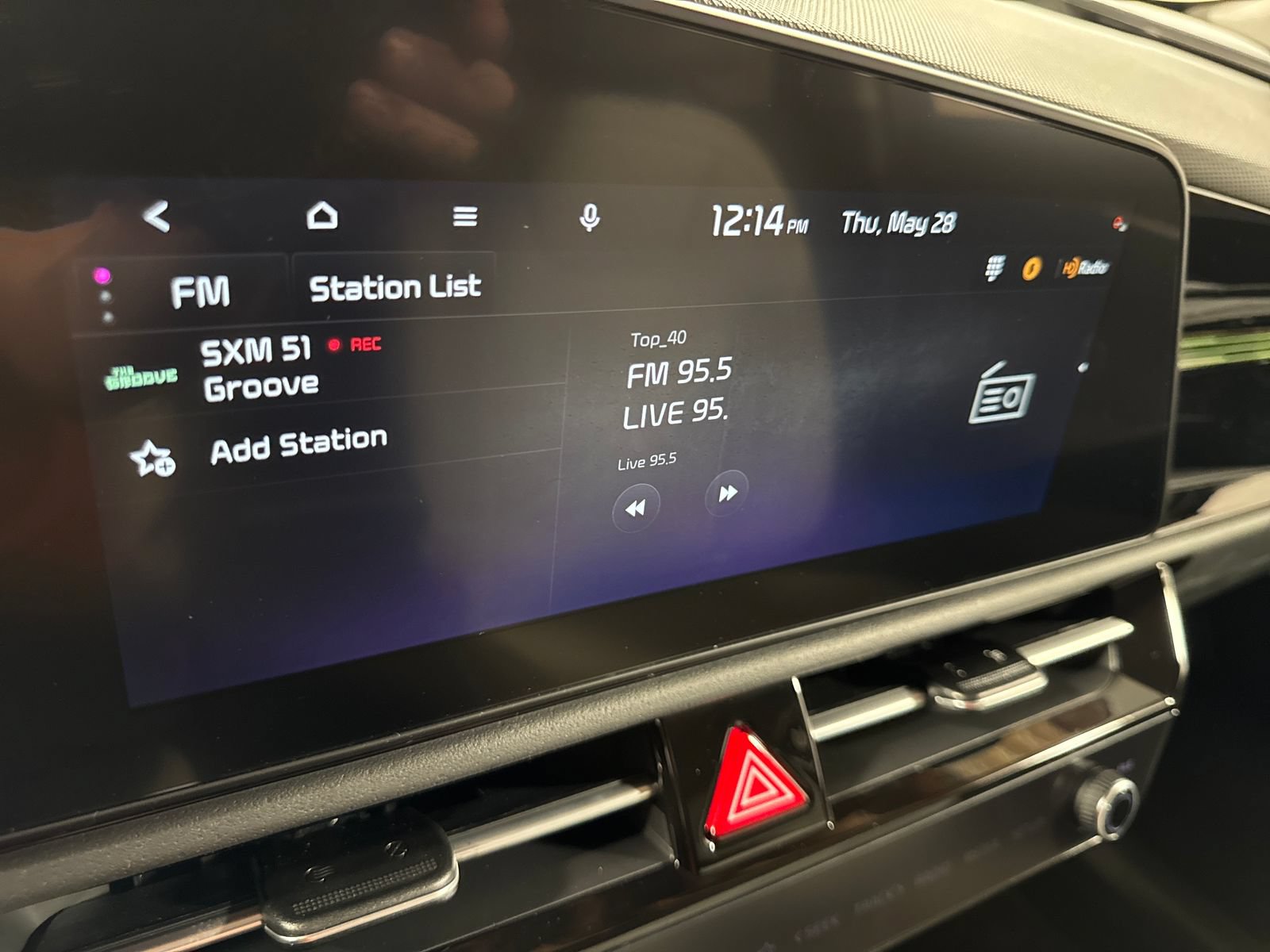 New 2026 Kia Niro EX FWD image 17