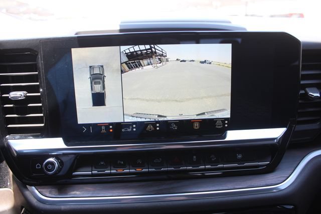 Used 2025 GMC Sierra 1500 SLT AWD/4WD image 30
