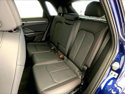 Used 2025 Audi Q3 2.0T Premium Plus w/ Premium Plus Package AWD/4WD image 23