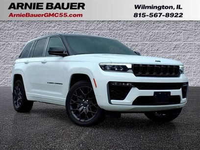 Used 2026 Jeep Grand Cherokee Summit w/ Obsidian Package