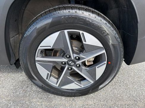 Used 2025 Hyundai Tucson SEL AWD/4WD image 24