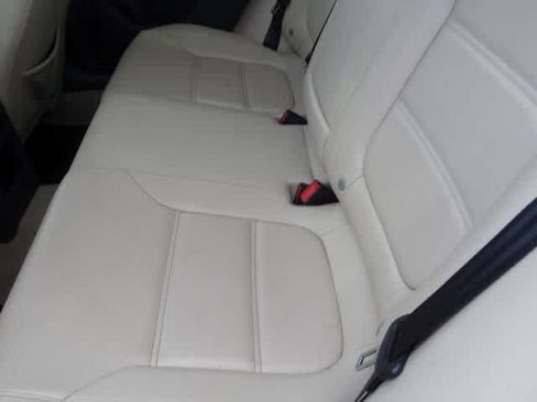 Used 2014 Volkswagen Jetta SE FWD image 13